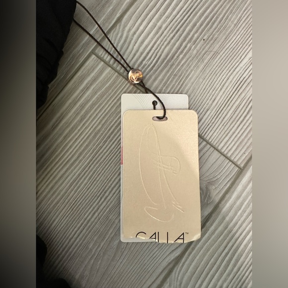 Brand New with tags!!! Calia swim suit. Size 6 - Picture 3 of 6